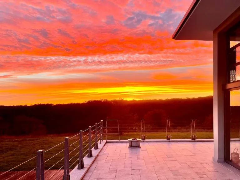 Les Hauts de Magrieres Coucher de soleil 768x576