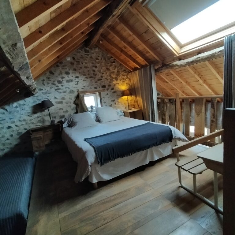 Chambre du Pigeonnier 768x768