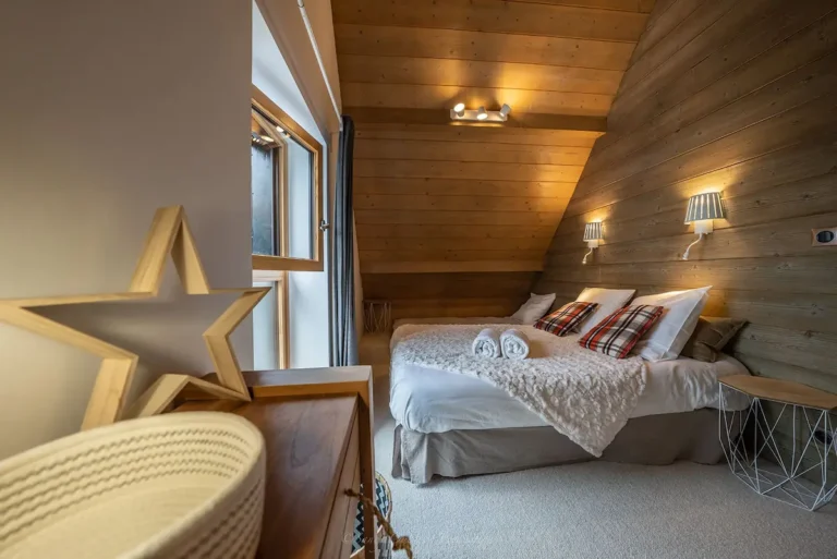 chalet falgoux chambre lit double 768x513