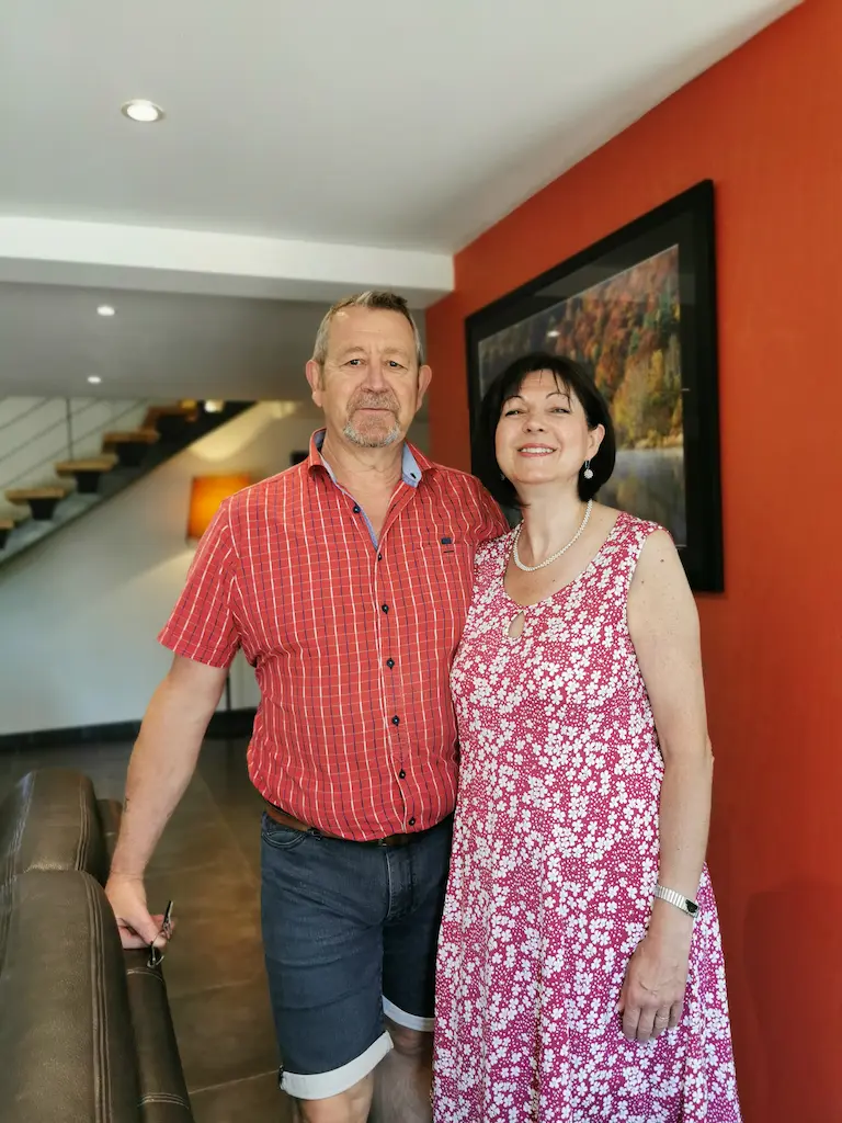 clos pierres rouges proprietaires