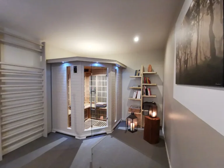 clos pierres rouges sauna 768x576
