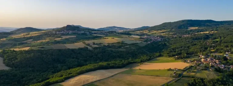 gite dix portes paysage 768x286