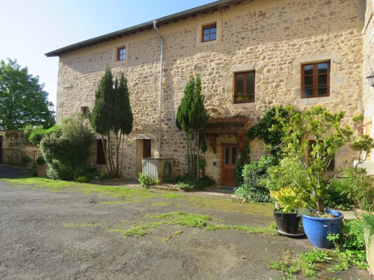 gites chastel livradois 768x576